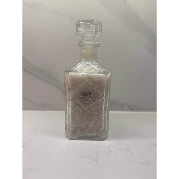 La Soie Touch of Rose Shimmer Bath Salt - Picture 1 of 4